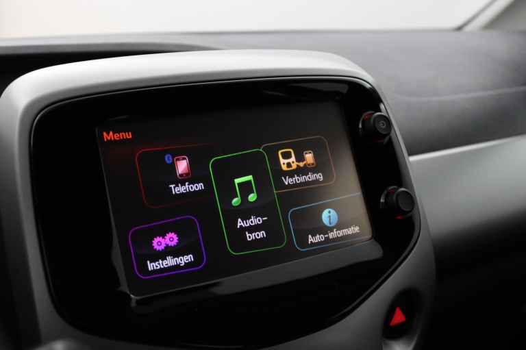 Toyota Aygo - 1.0 VVT-i x-play 40