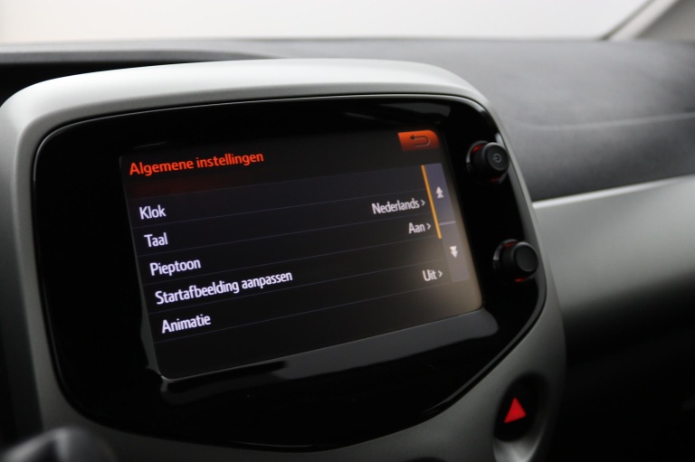 Toyota Aygo - 1.0 VVT-i x-play 42