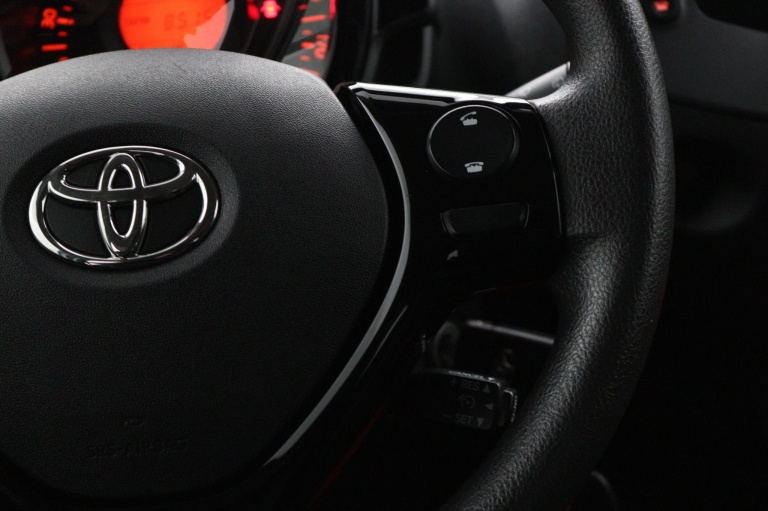 Toyota Aygo - 1.0 VVT-i x-fun 19