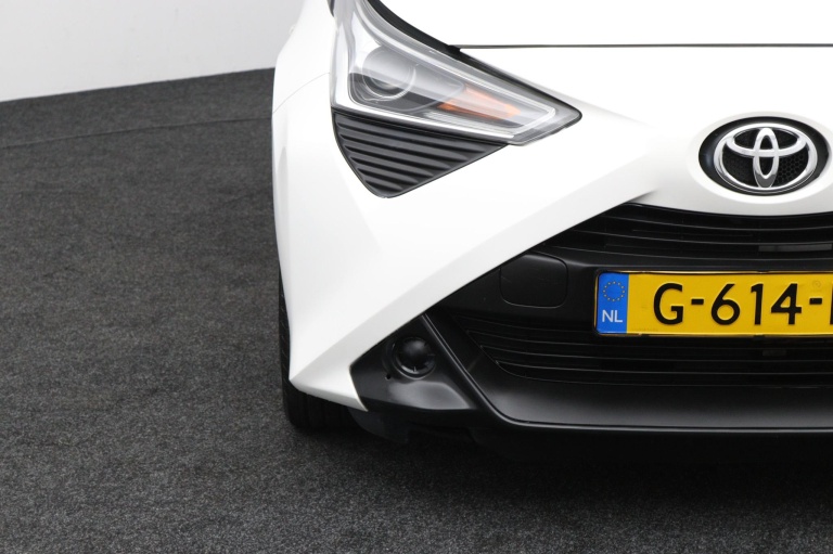 Toyota Aygo - 1.0 VVT-i x-fun 32