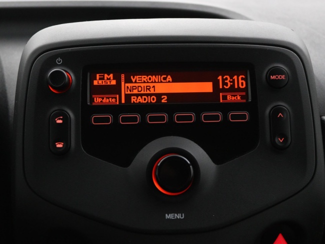 Toyota Aygo - 1.0 VVT-i x-fun