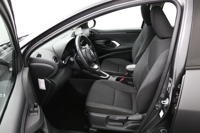 Toyota Yaris - 1.5 Hybrid 17