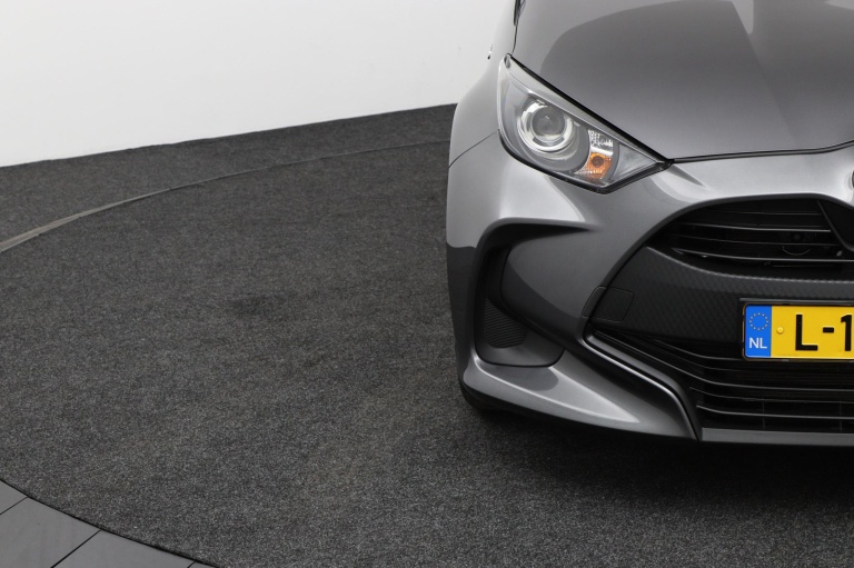 Toyota Yaris - 1.5 Hybrid 35