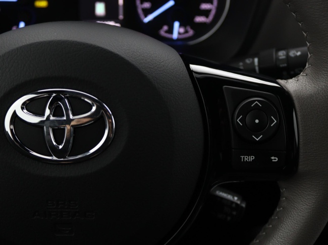 Toyota Yaris - 1.5 Hybrid Premium