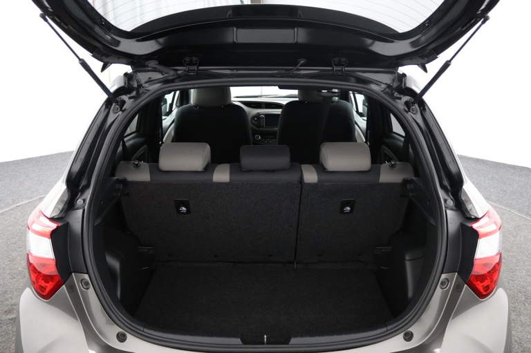 Toyota Yaris - 1.5 Hybrid Premium 24