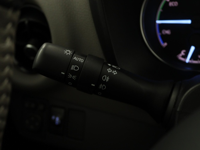 Toyota Yaris - 1.5 Hybrid Premium