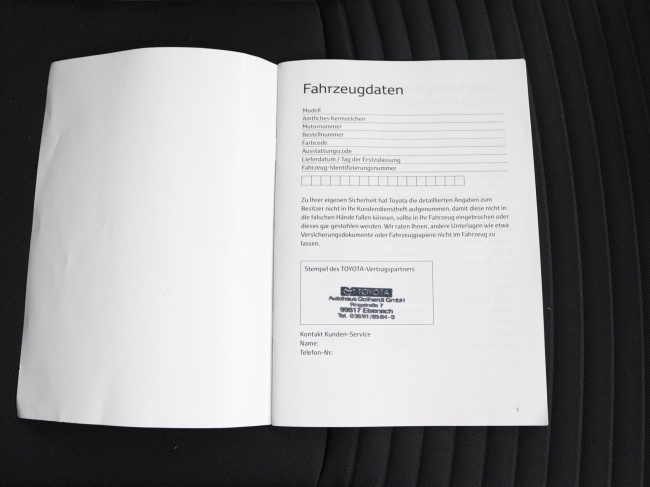 Toyota Yaris - 1.5 Hybrid Premium