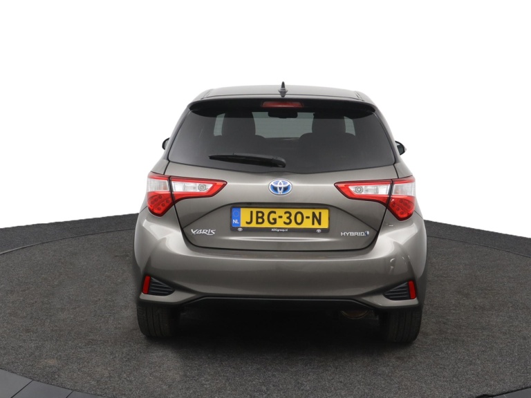 Toyota Yaris - 1.5 Hybrid Premium 47