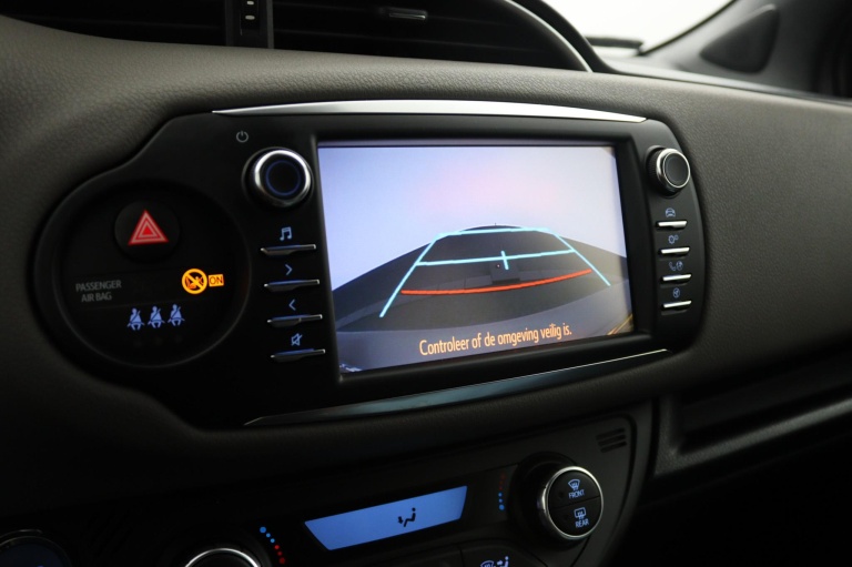 Toyota Yaris - 1.5 Hybrid Premium 9