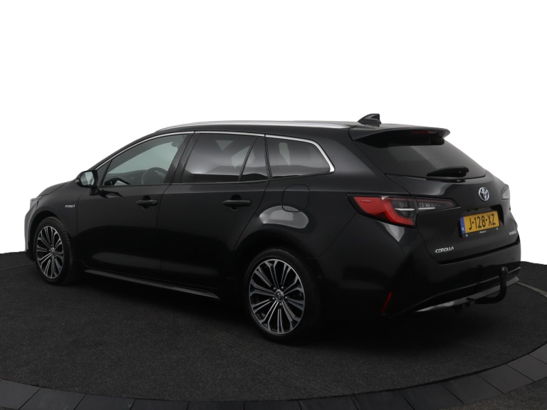 Toyota Corolla Touring Sports - 1.8 Hybrid Executive 12