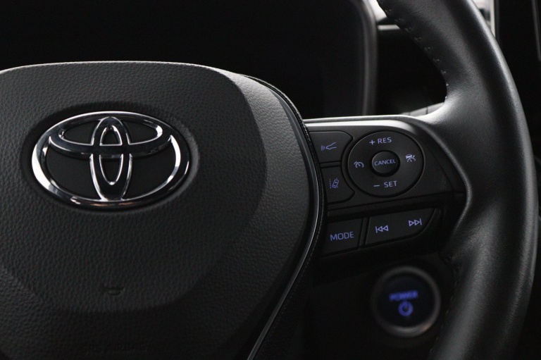 Toyota Corolla Touring Sports - 1.8 Hybrid Executive 21