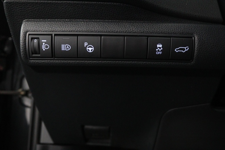 Toyota Corolla Touring Sports - 1.8 Hybrid Executive 30