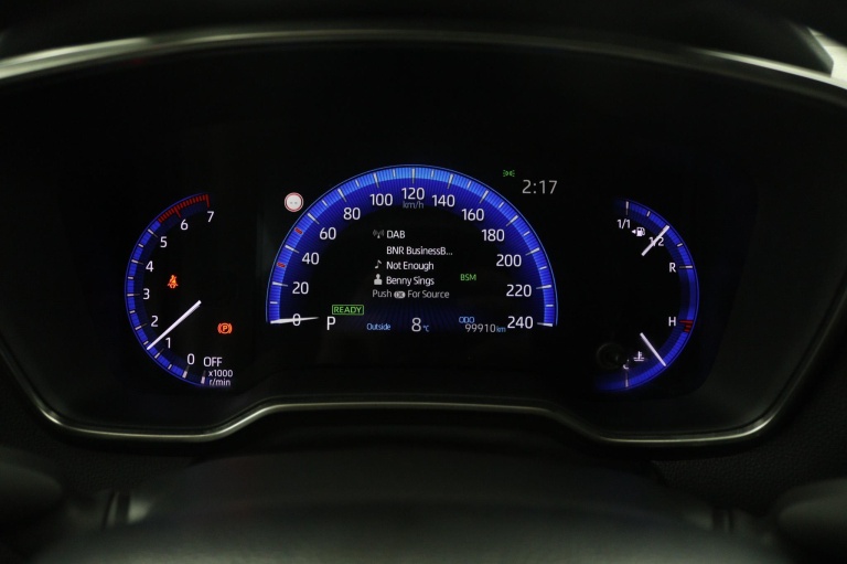 Toyota Corolla Touring Sports - 1.8 Hybrid Executive 6