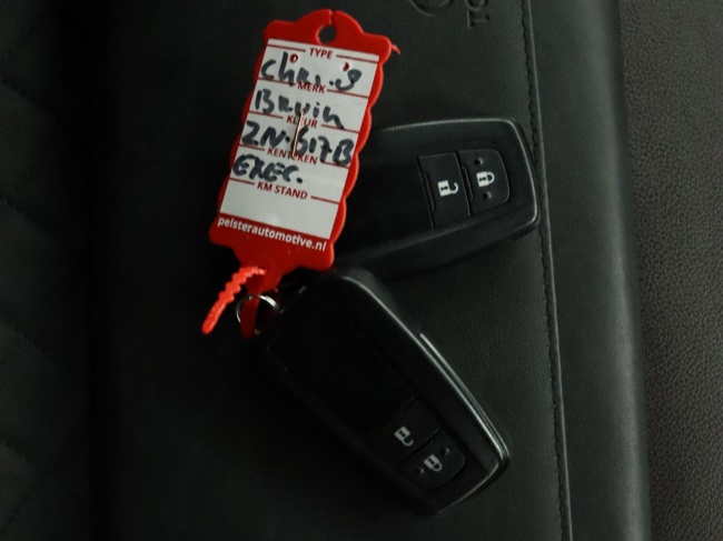 Toyota C-HR - 1.8 Hybrid Executive