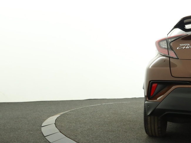Toyota C-HR - 1.8 Hybrid Executive
