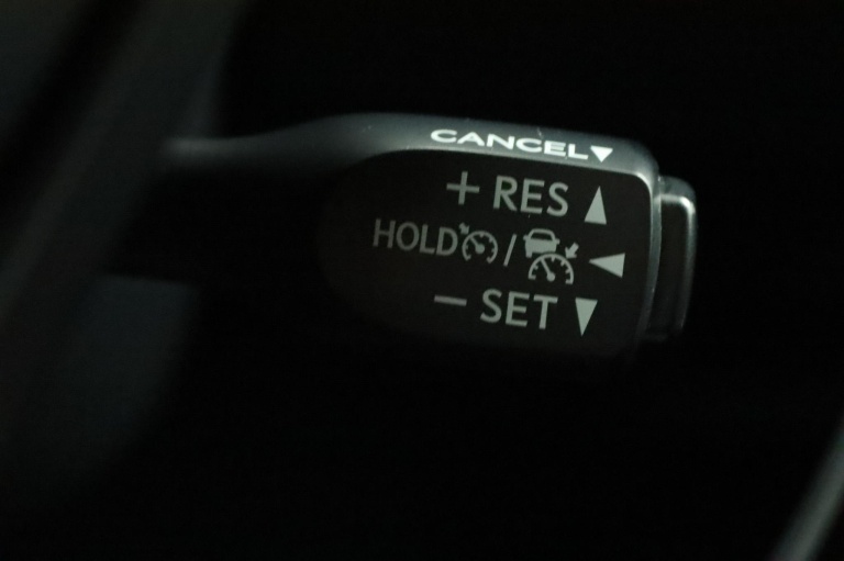 Toyota C-HR - 1.8 Hybrid Executive 45