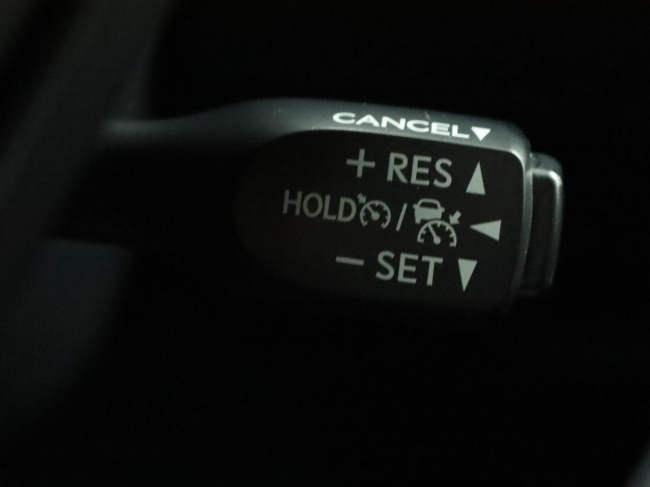 Toyota C-HR - 1.8 Hybrid Executive