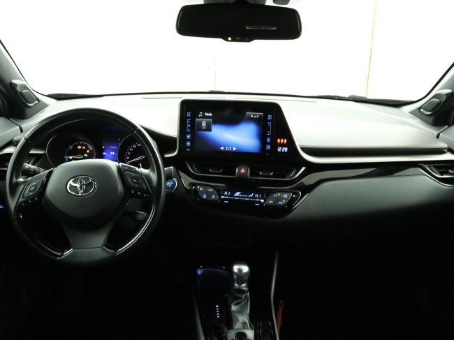 Toyota C-HR - 1.8 Hybrid Executive