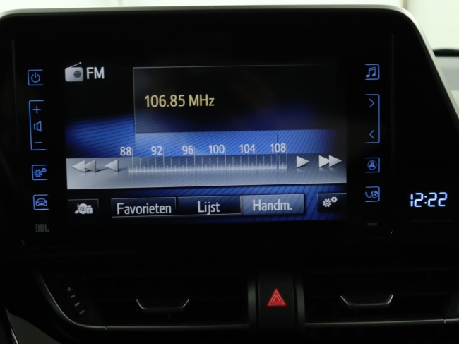 Toyota C-HR - 1.8 Hybrid Executive