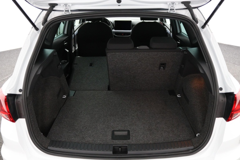 SEAT Arona - 1.0 EcoTSI FR Anniversary 26