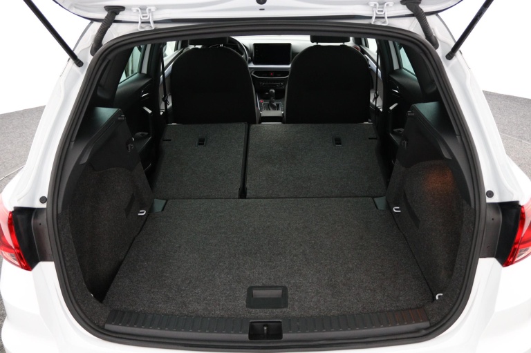 SEAT Arona - 1.0 EcoTSI FR Anniversary 27