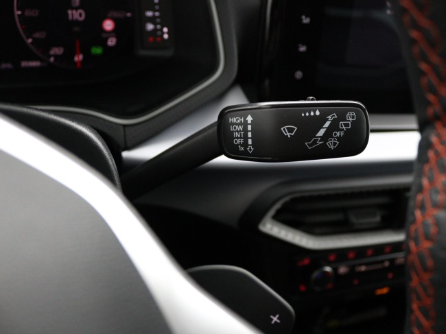 SEAT Arona - 1.0 EcoTSI FR Anniversary