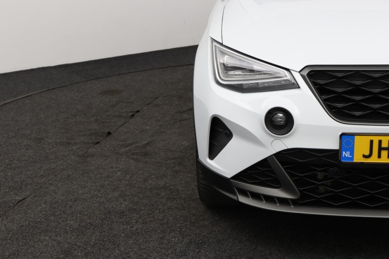 SEAT Arona - 1.0 EcoTSI FR Anniversary 36