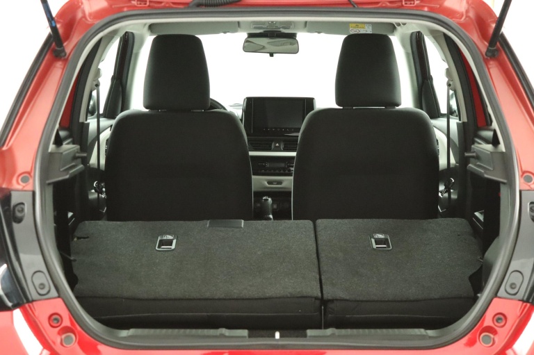 Suzuki Swift - 1.2 Select Smart Hybrid 26