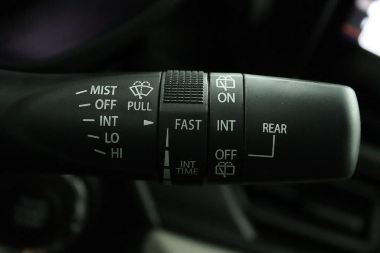 Suzuki Swift - 1.2 Select Smart Hybrid 30