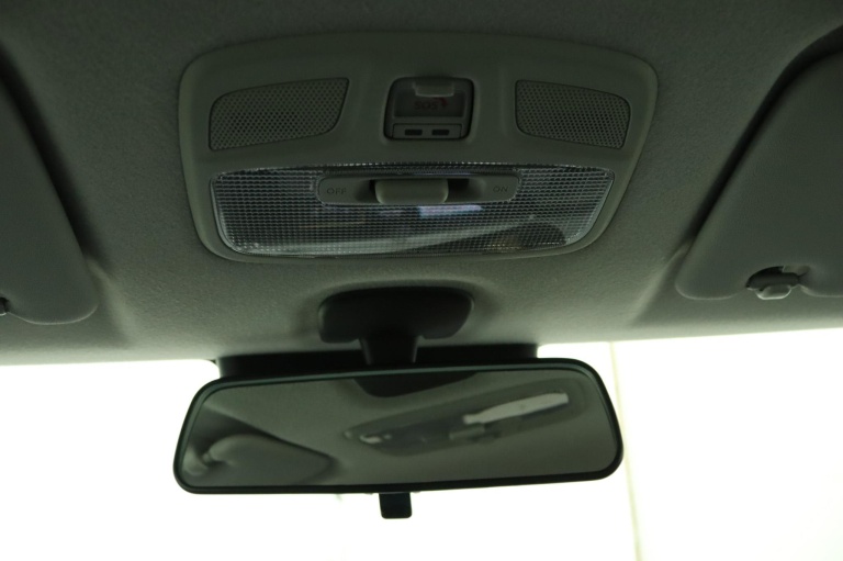 Suzuki Swift - 1.2 Select Smart Hybrid 31