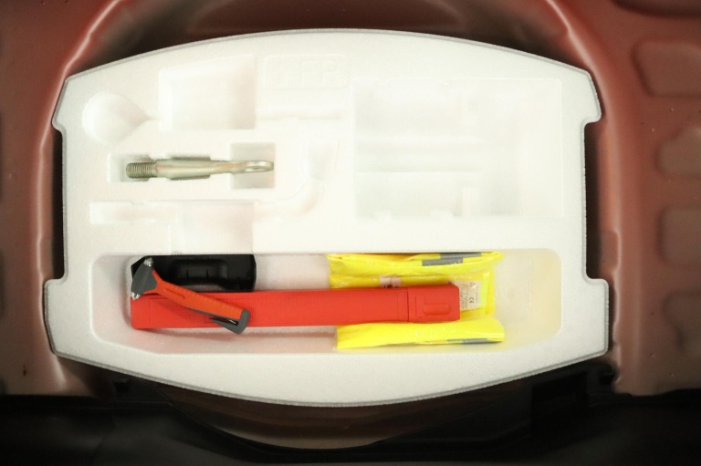 Suzuki Swift - 1.2 Select Smart Hybrid 32