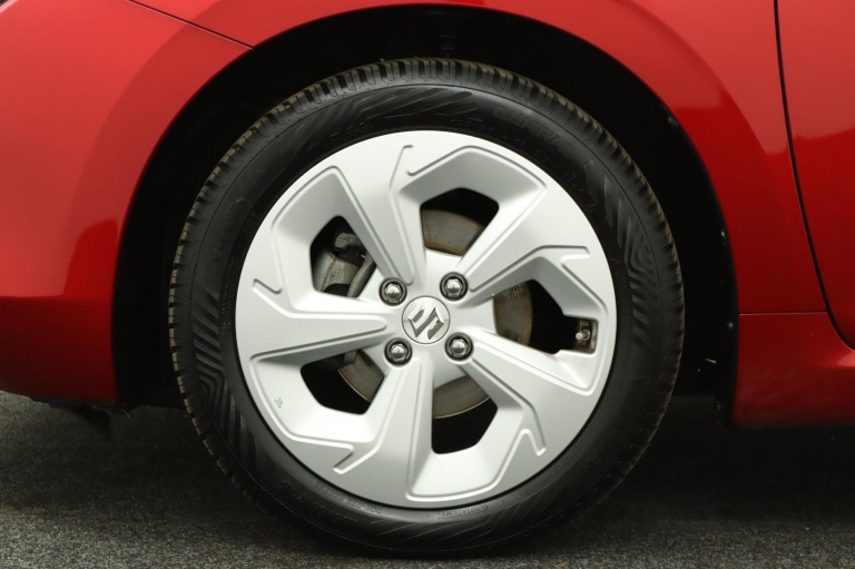 Suzuki Swift - 1.2 Select Smart Hybrid 36