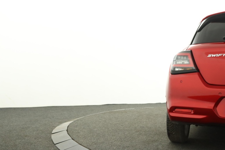 Suzuki Swift - 1.2 Select Smart Hybrid 38