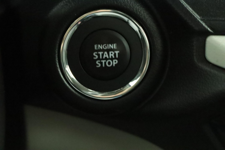 Suzuki Swift - 1.2 Select Smart Hybrid 45