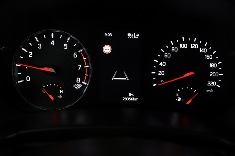 Suzuki Swift - 1.2 Select Smart Hybrid 47