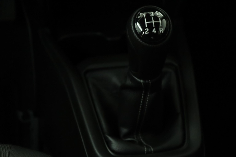 Suzuki Swift - 1.2 Select Smart Hybrid 74