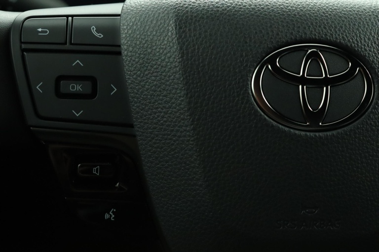 Toyota C-HR - 1.8 Hybrid 140 Dynamic 19