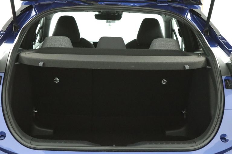 Toyota C-HR - 1.8 Hybrid 140 Dynamic 23