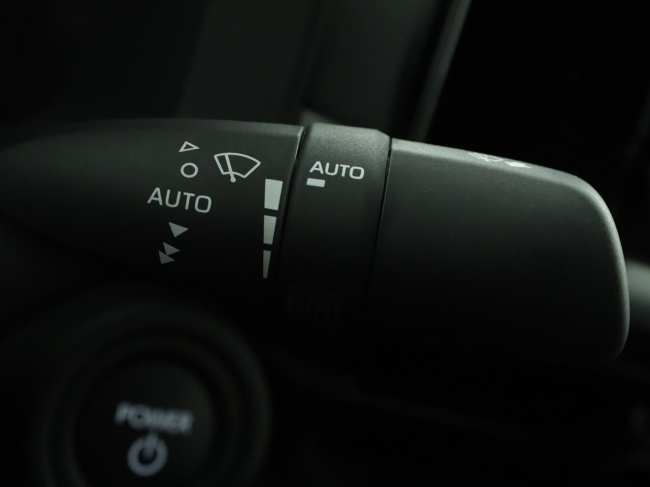 Toyota C-HR - 1.8 Hybrid 140 Dynamic