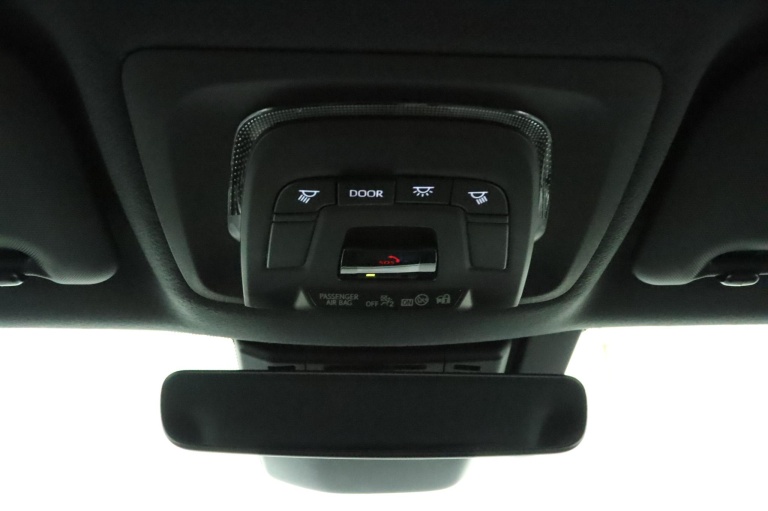 Toyota C-HR - 1.8 Hybrid 140 Dynamic 33