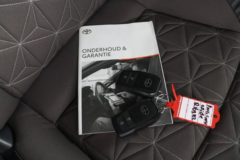 Toyota Yaris Cross - 1.5 Hybrid Executive 11