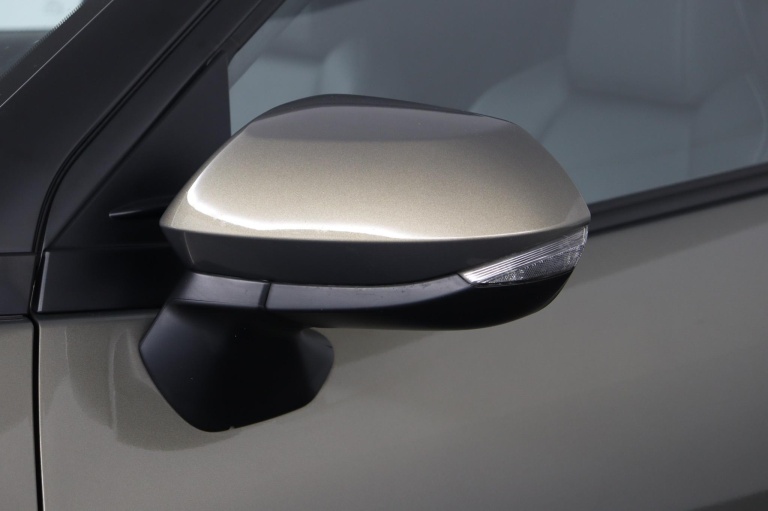 Toyota Yaris Cross - 1.5 Hybrid Executive 36