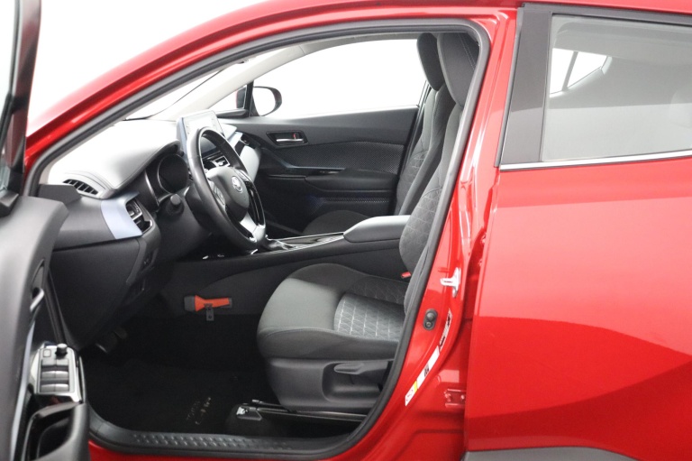 Toyota C-HR - 1.8 Hybrid Dynamic 14