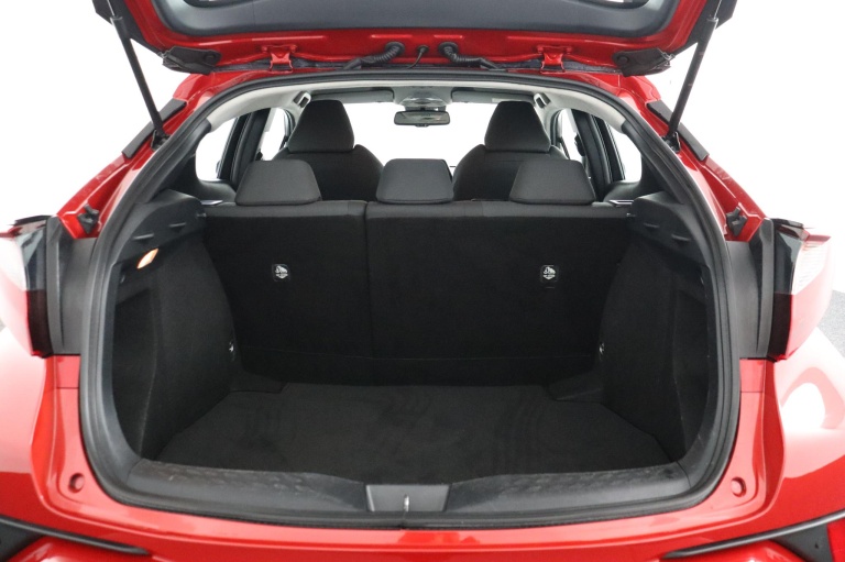 Toyota C-HR - 1.8 Hybrid Dynamic 18