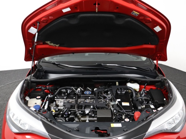 Toyota C-HR - 1.8 Hybrid Dynamic