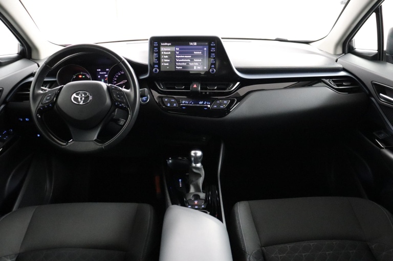 Toyota C-HR - 1.8 Hybrid Dynamic 4