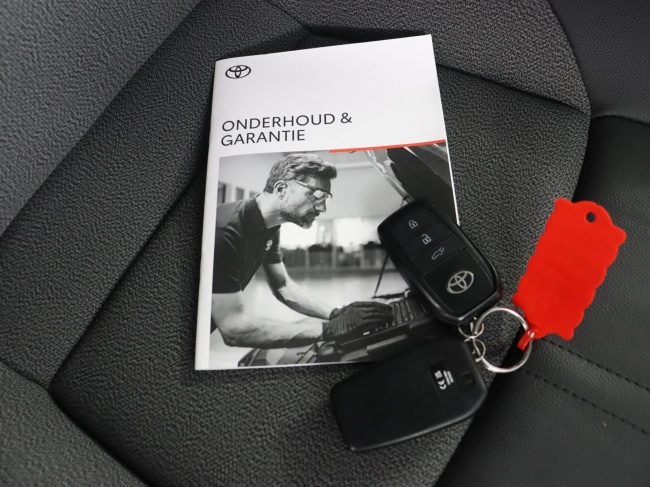 Toyota Corolla Cross - Hybrid 140 Style