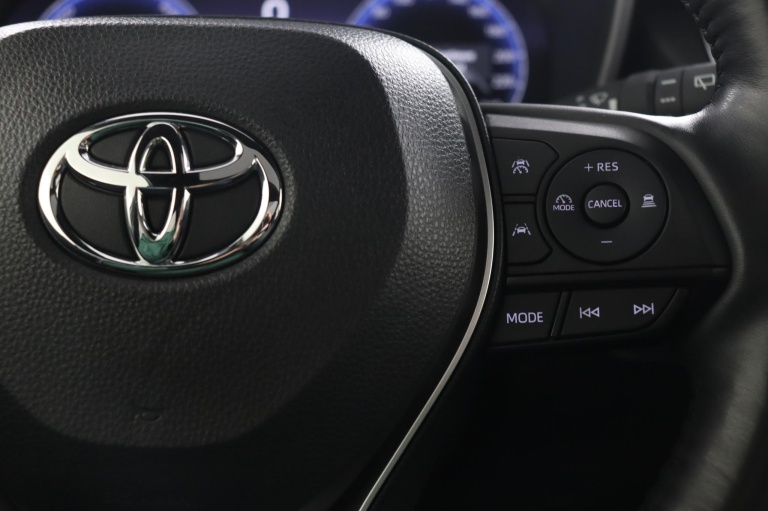 Toyota Corolla Cross - Hybrid 140 Style 21