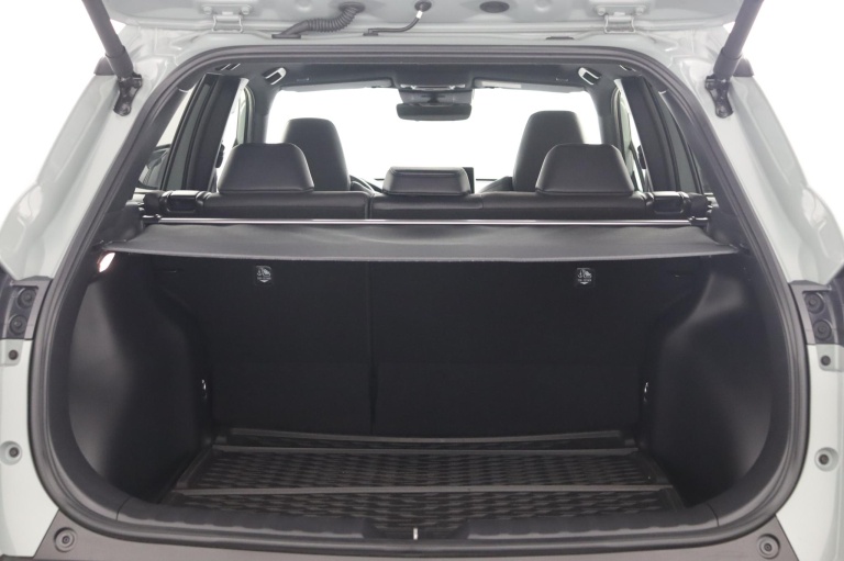 Toyota Corolla Cross - Hybrid 140 Style 23