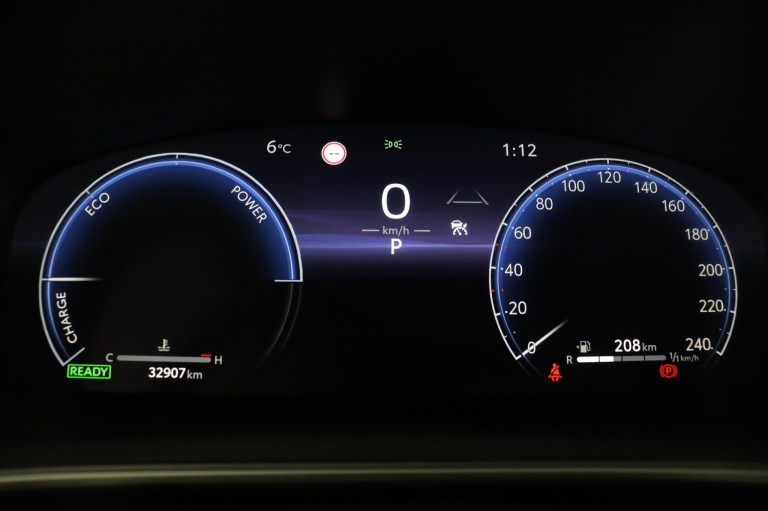 Toyota Corolla Cross - Hybrid 140 Style 47